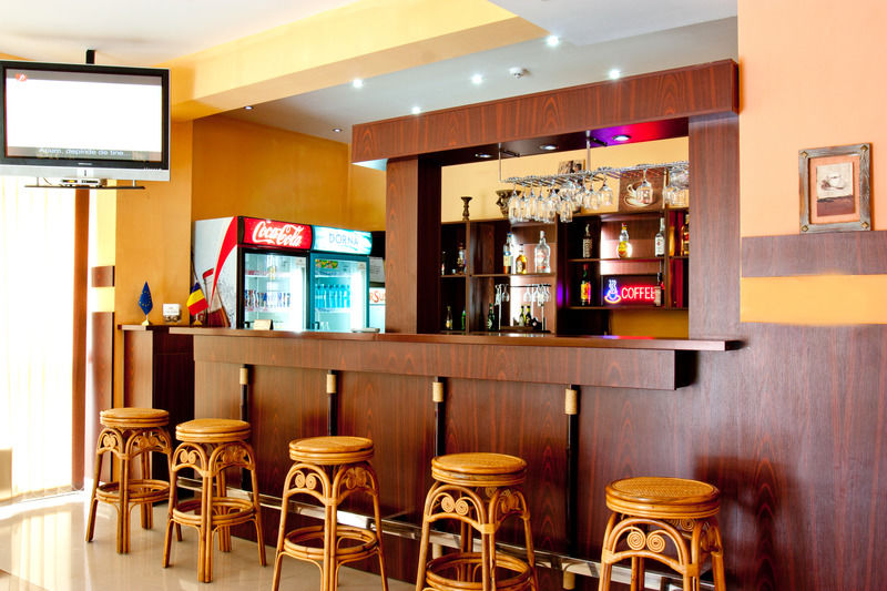 Denisa Hotel Otopeni Kültér fotó