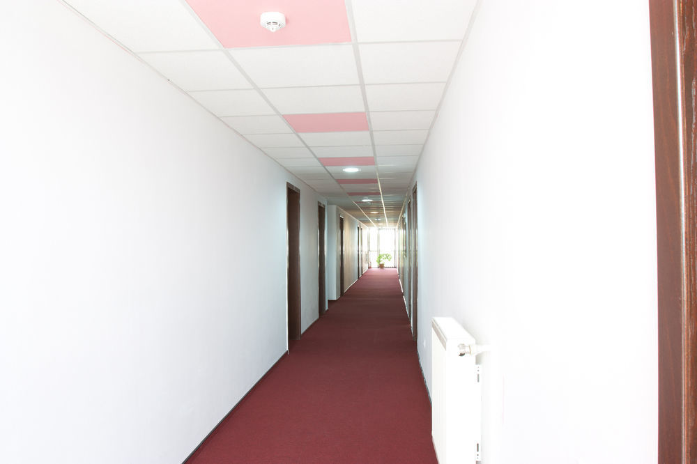 Denisa Hotel Otopeni Kültér fotó