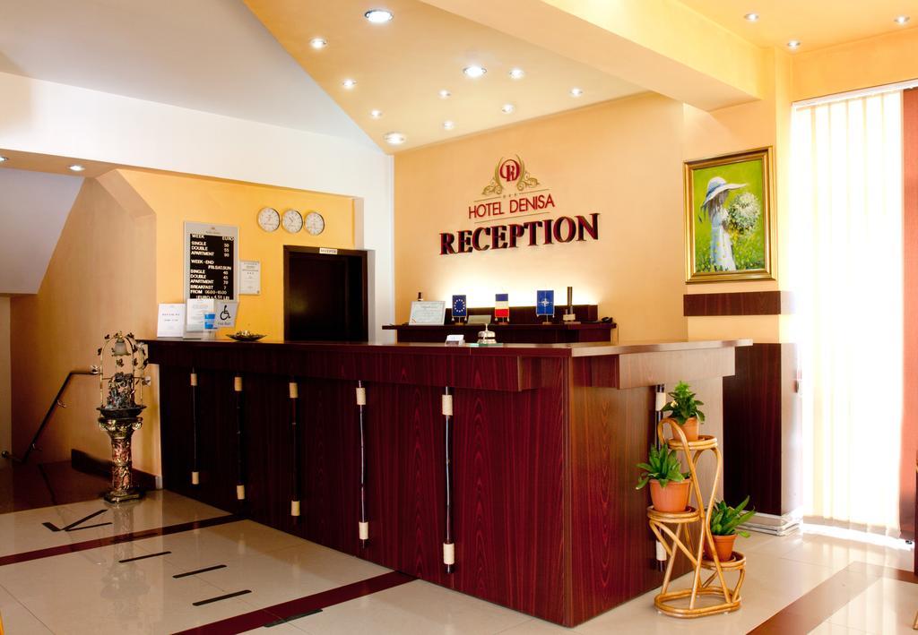 Denisa Hotel Otopeni Kültér fotó