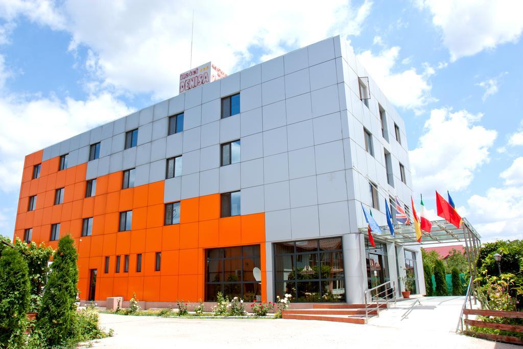 Denisa Hotel Otopeni Kültér fotó